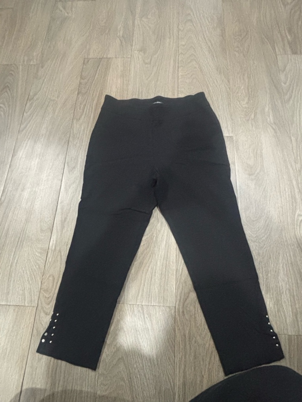 Black Cropped pants with Studded Hem